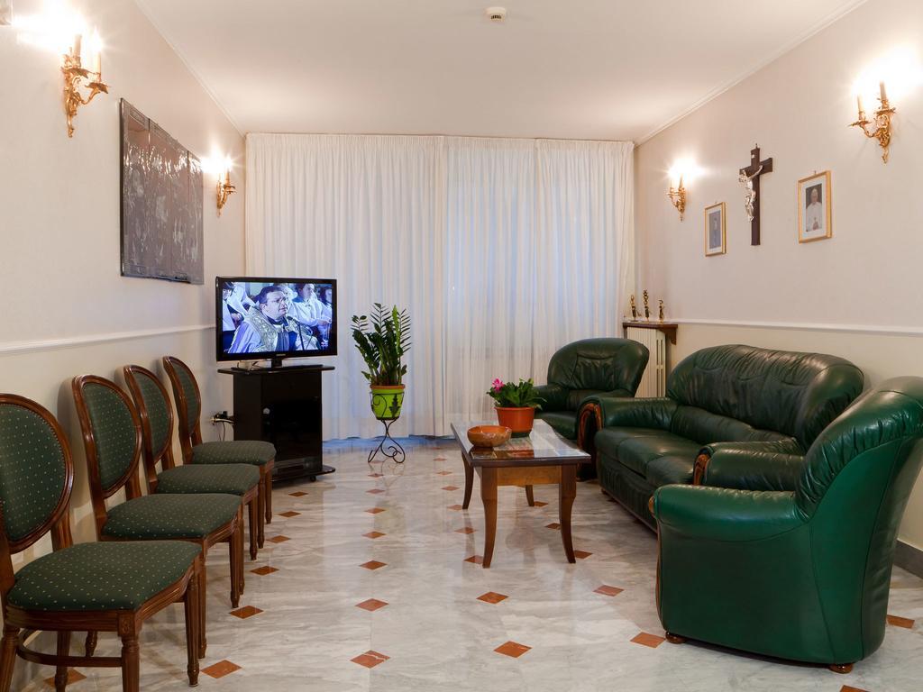 Villa Maria Cristina Brando Rome Exterior photo
